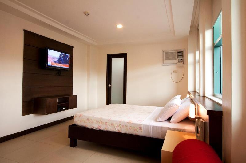 Olongapo Travel Lodge Exteriör bild